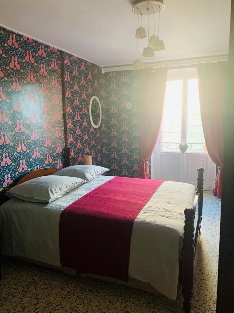 カプタング La Babayaga Bed & Breakfast エクステリア 写真