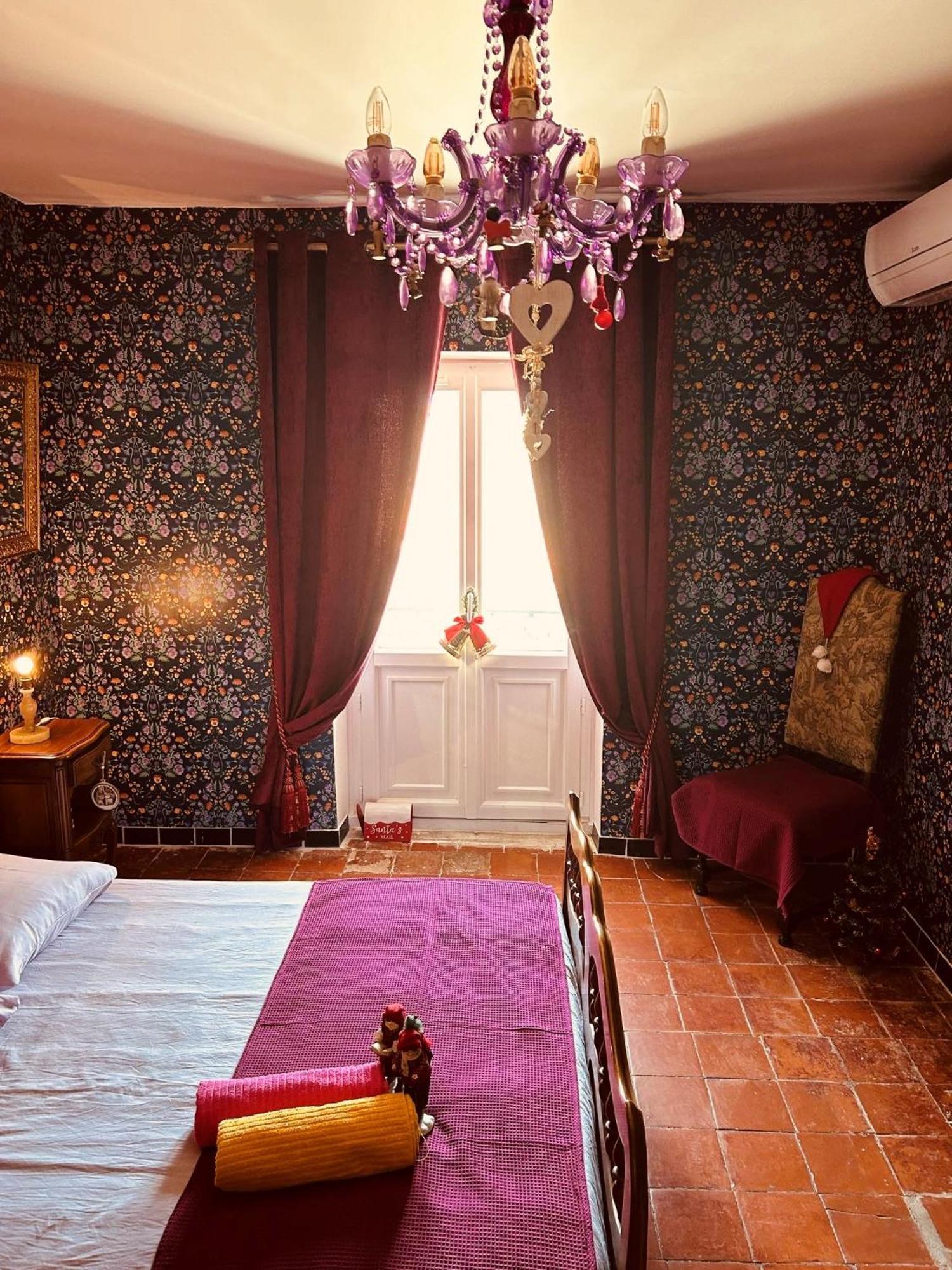 カプタング La Babayaga Bed & Breakfast エクステリア 写真